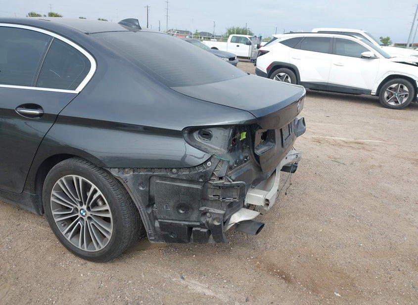 BMW 530I