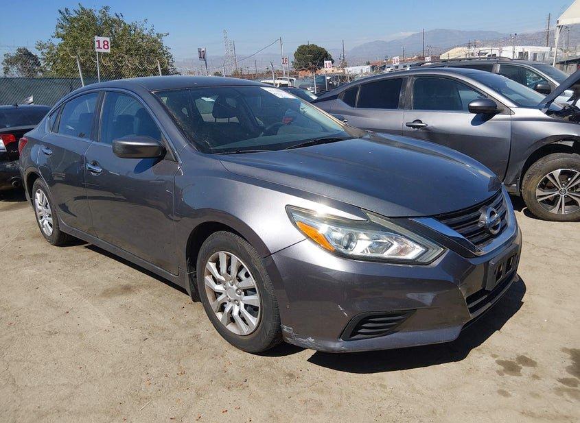 Nissan Altima