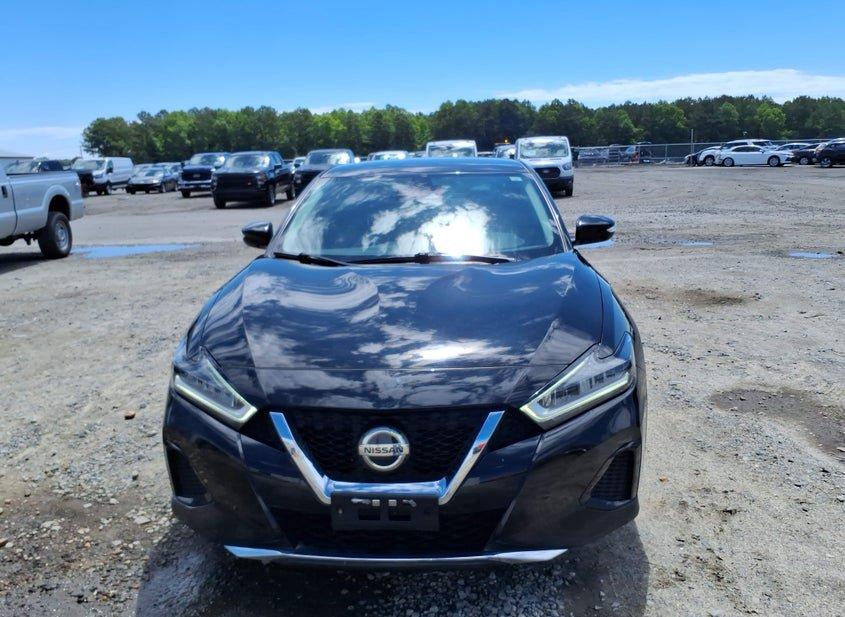 Nissan Maxima