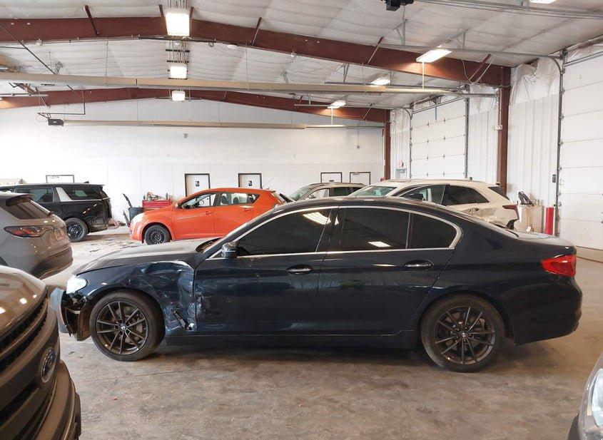 BMW 540I