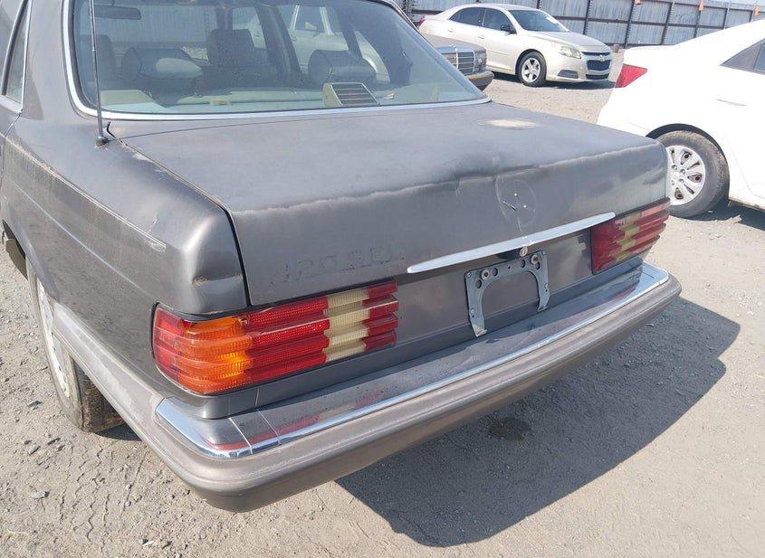 Mercedes-Benz 420