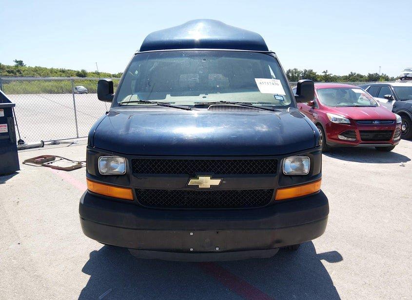 Chevrolet Express 3500