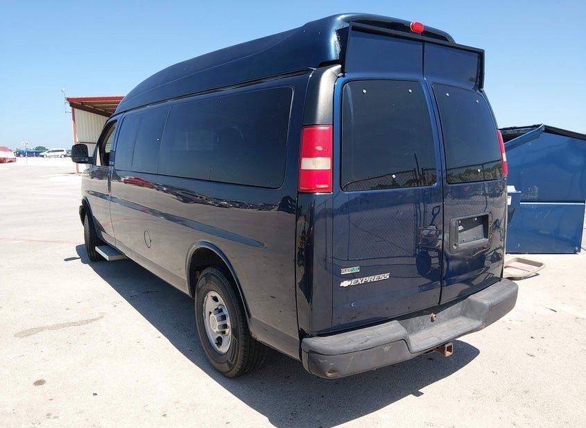 Chevrolet Express 3500