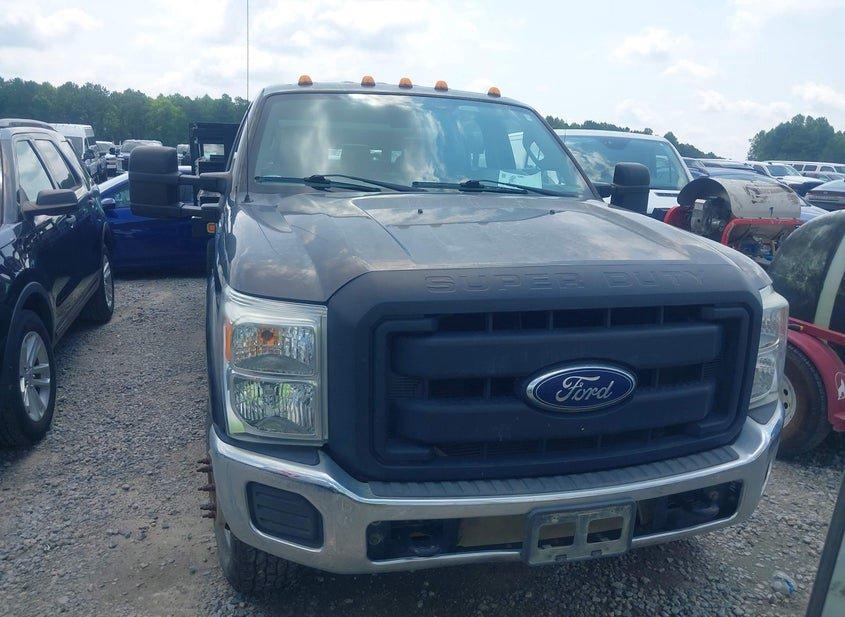 Ford F-350 Chassis