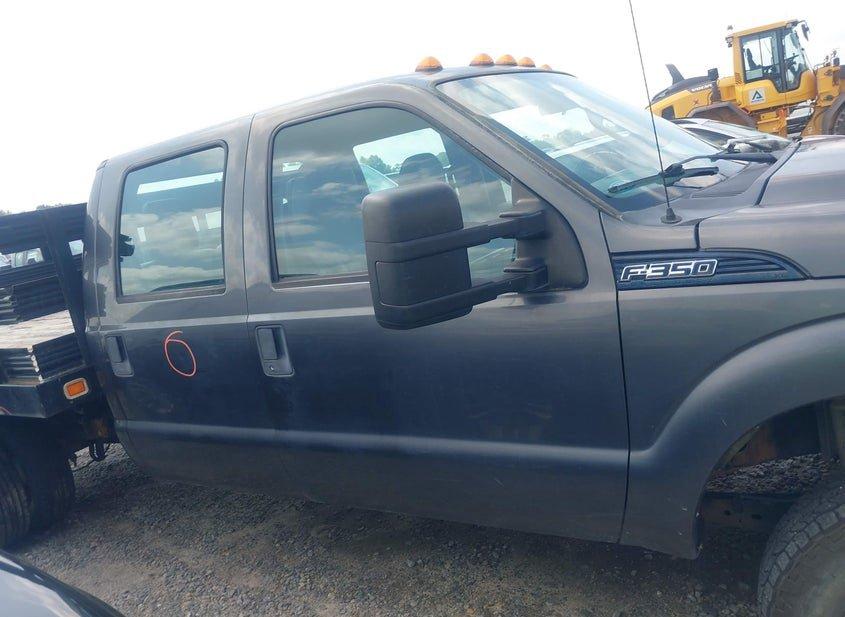 Ford F-350 Chassis