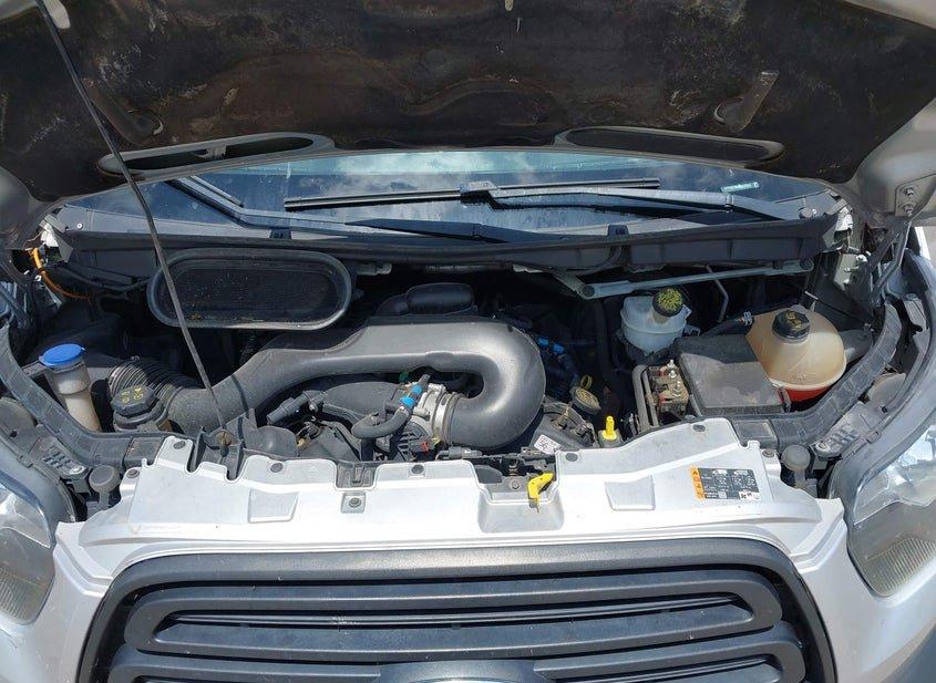 Ford Transit-150