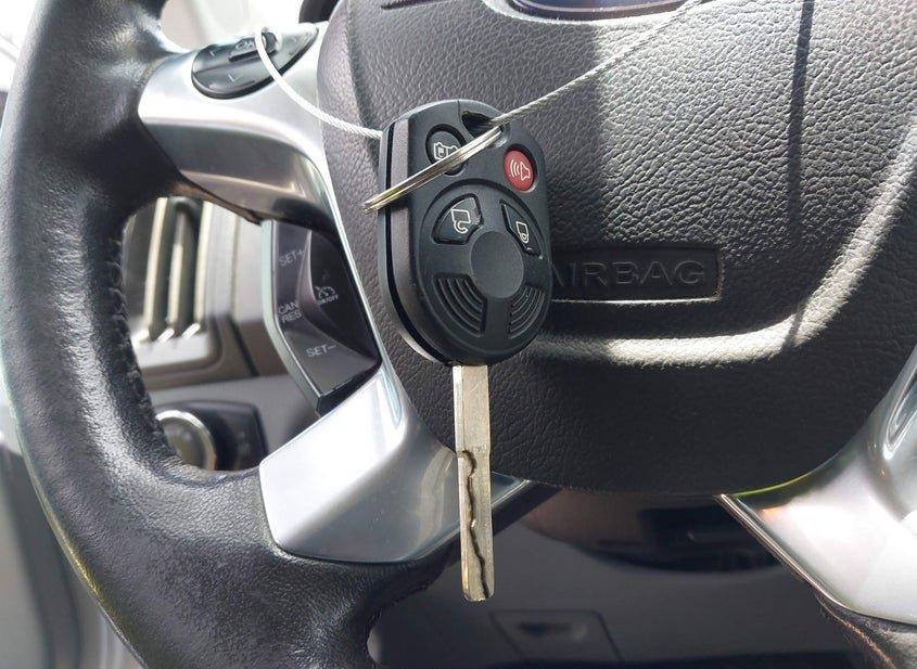 Ford Transit-150