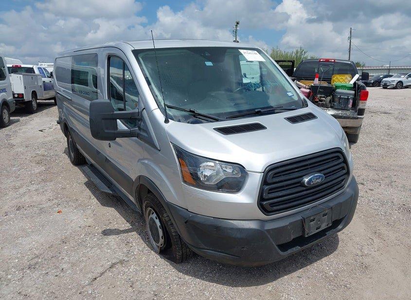 Ford Transit-150