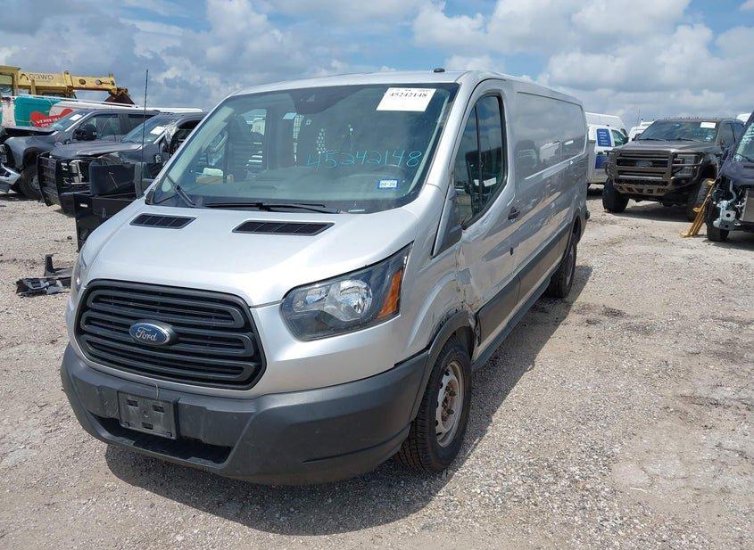 Ford Transit-150