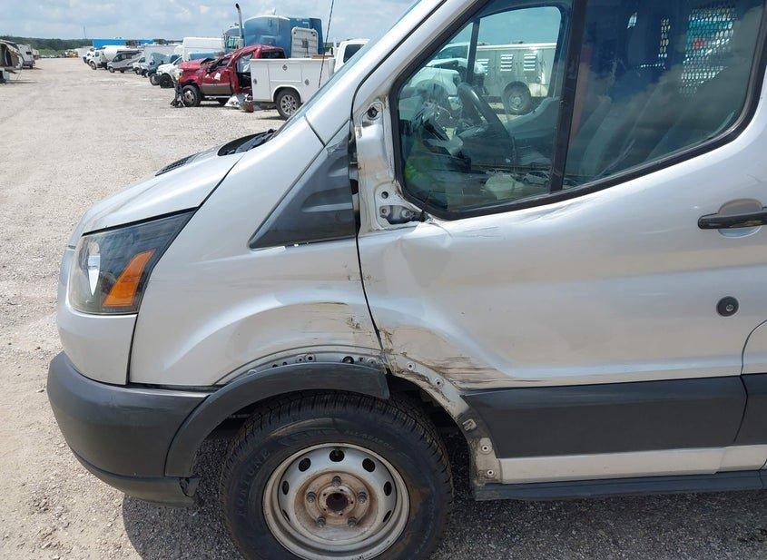 Ford Transit-150
