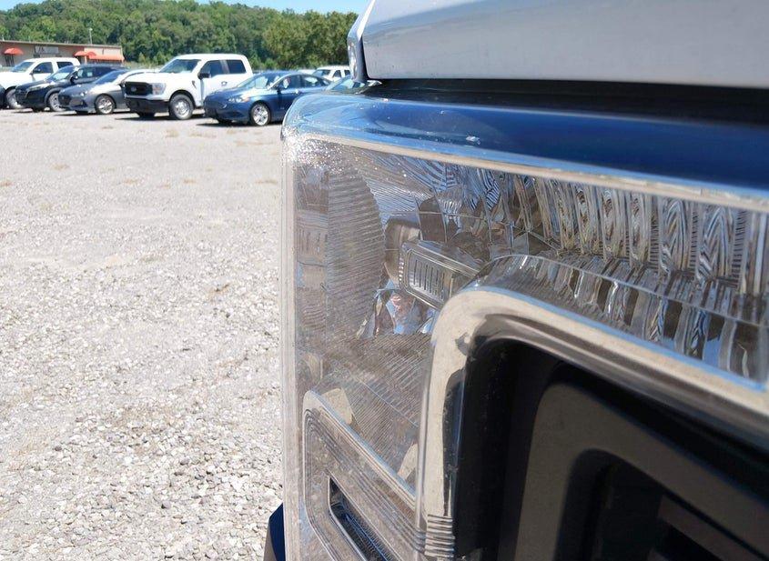 Ford F-450 Chassis
