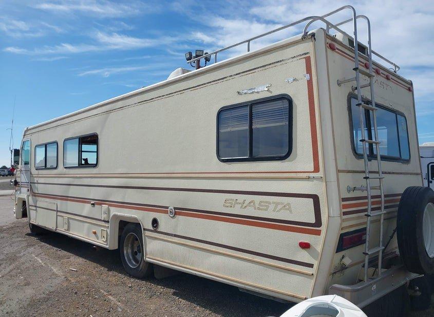 Chevrolet Shasta Roadmaster 3300
