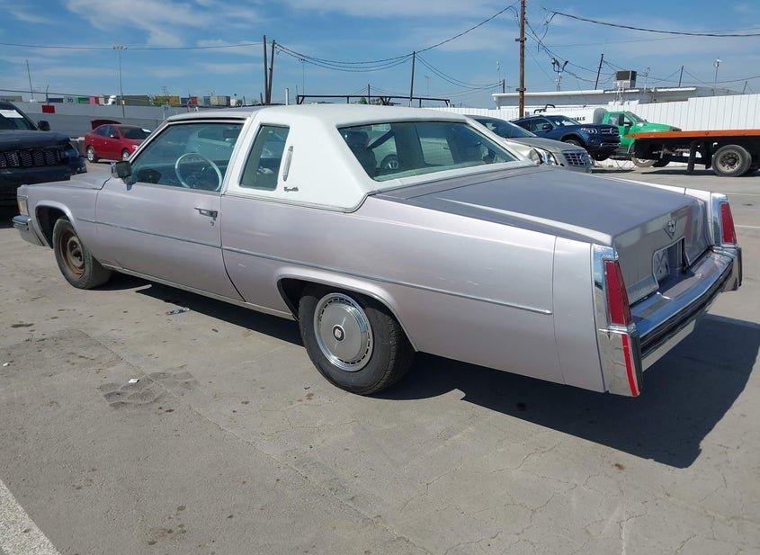 Cadillac Deville