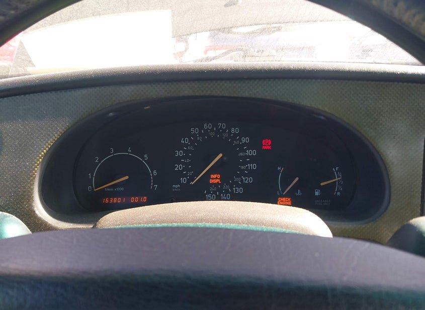 Saab 900
