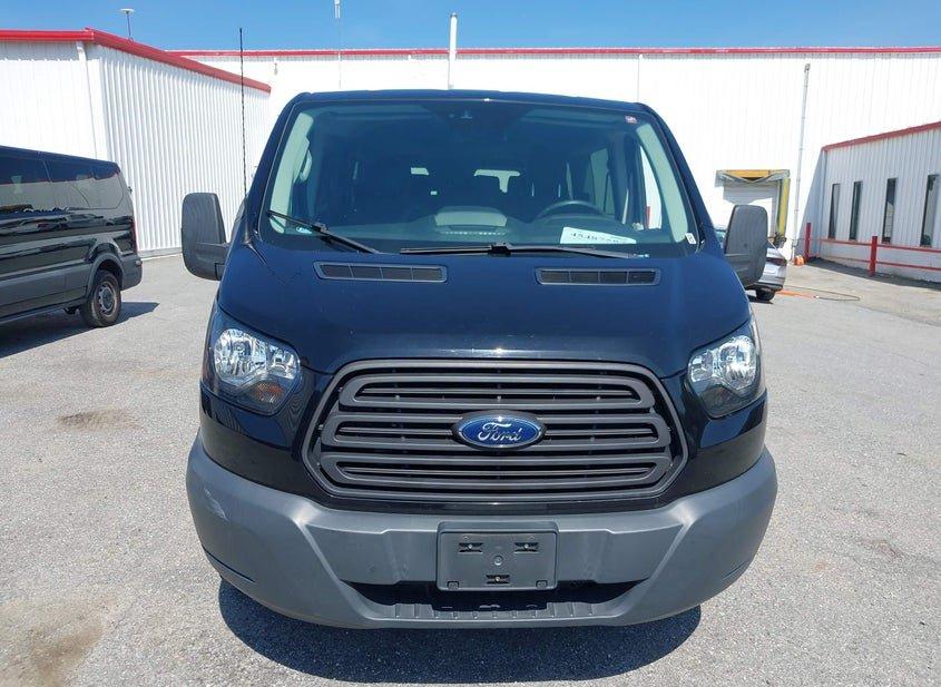 Ford Transit-350