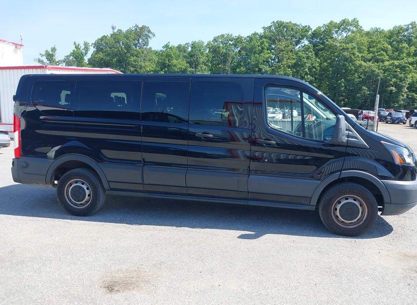 Ford Transit-350