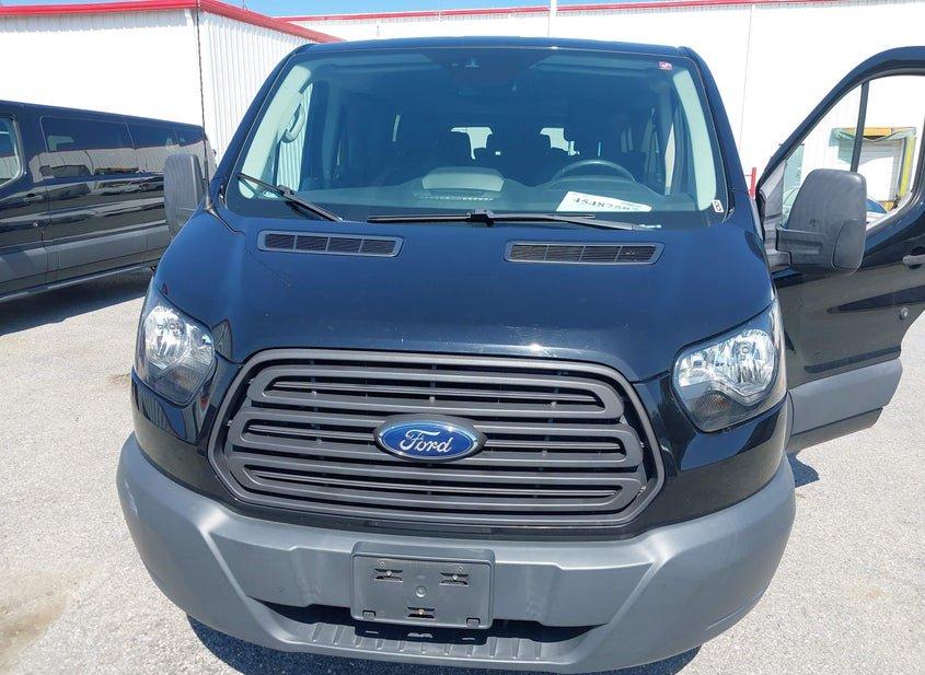 Ford Transit-350