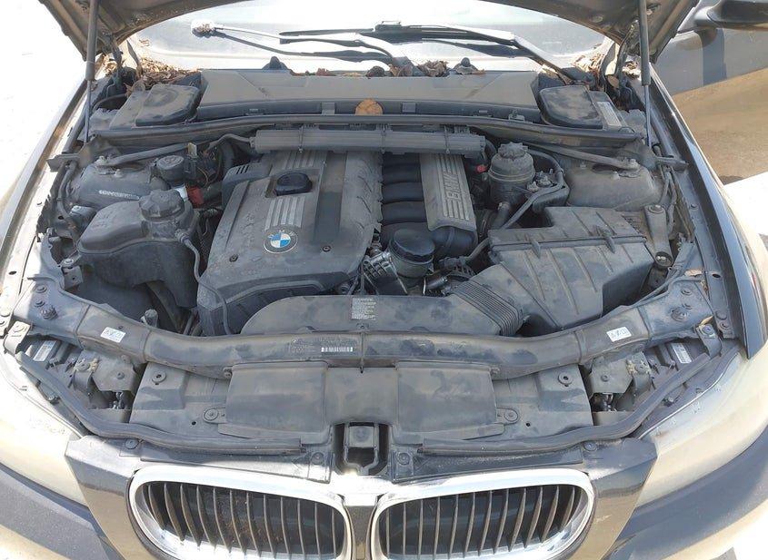 BMW 328I