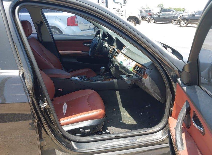 BMW 328I