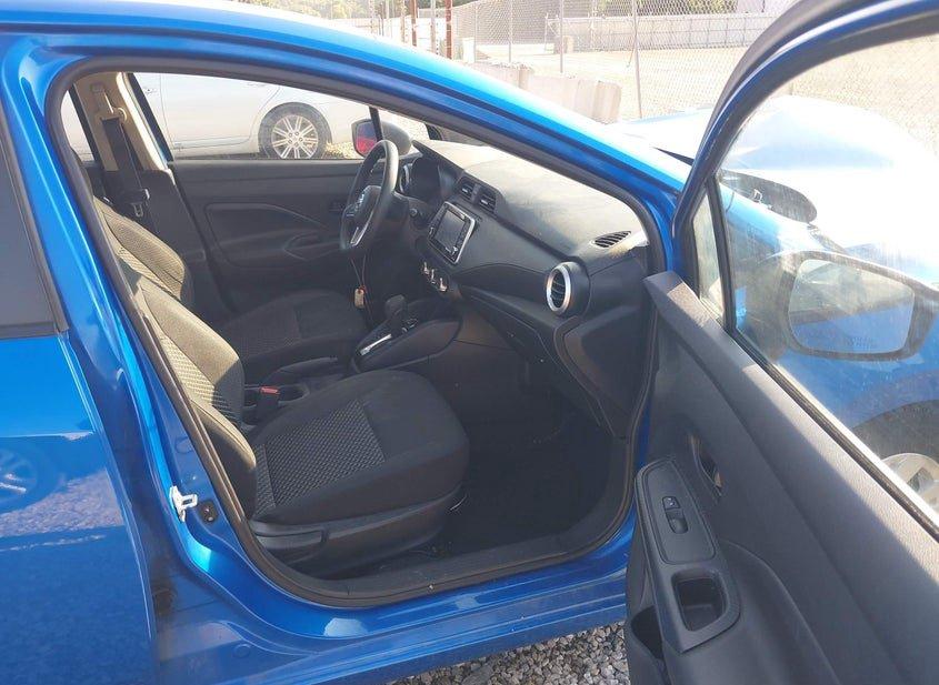 Nissan Versa