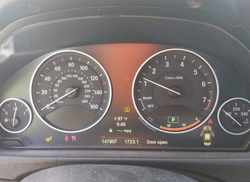 BMW 328I