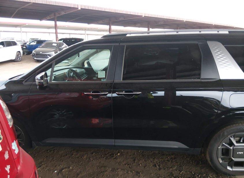 Kia Carnival Mpv Hybrid