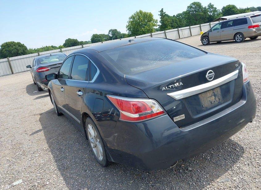 Nissan Altima