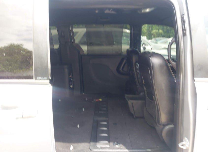 Dodge Grand Caravan