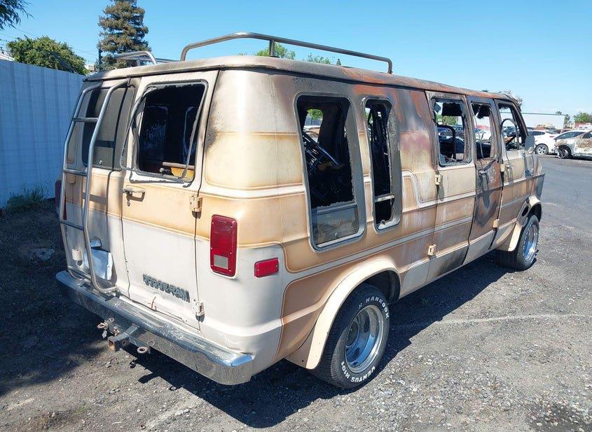 Dodge Ram Van