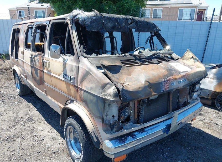 Dodge Ram Van