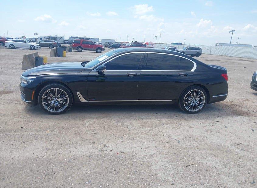 BMW 750I