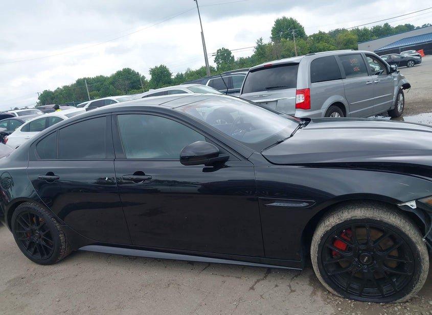 Jaguar Xe