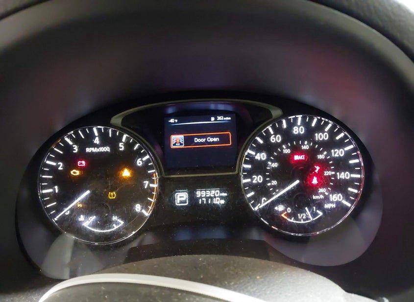 Nissan Altima