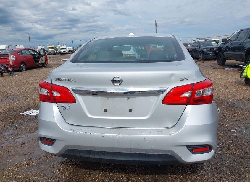 Nissan Sentra