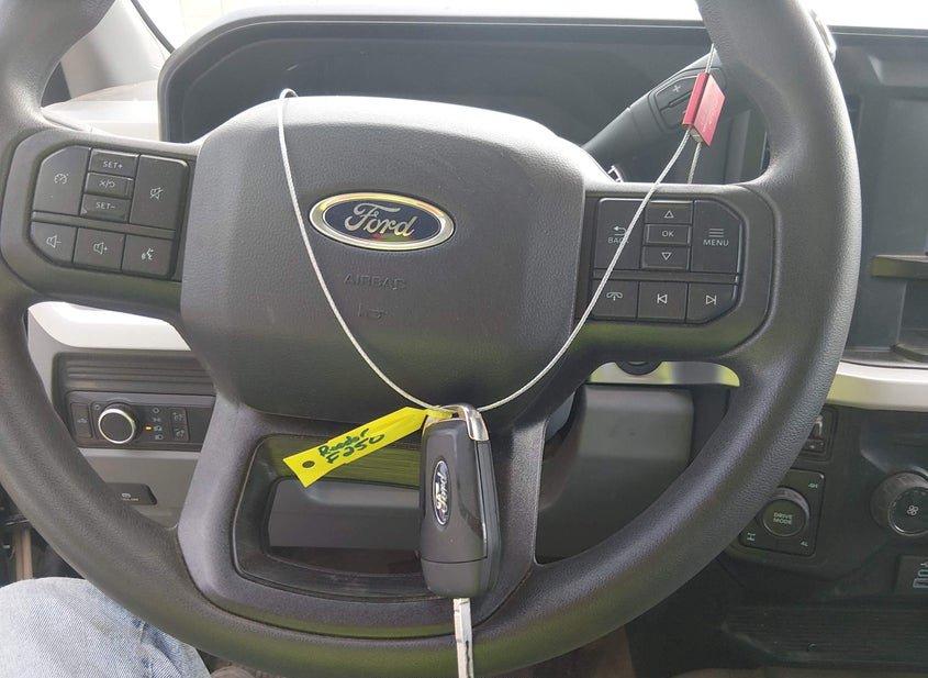 Ford F-250