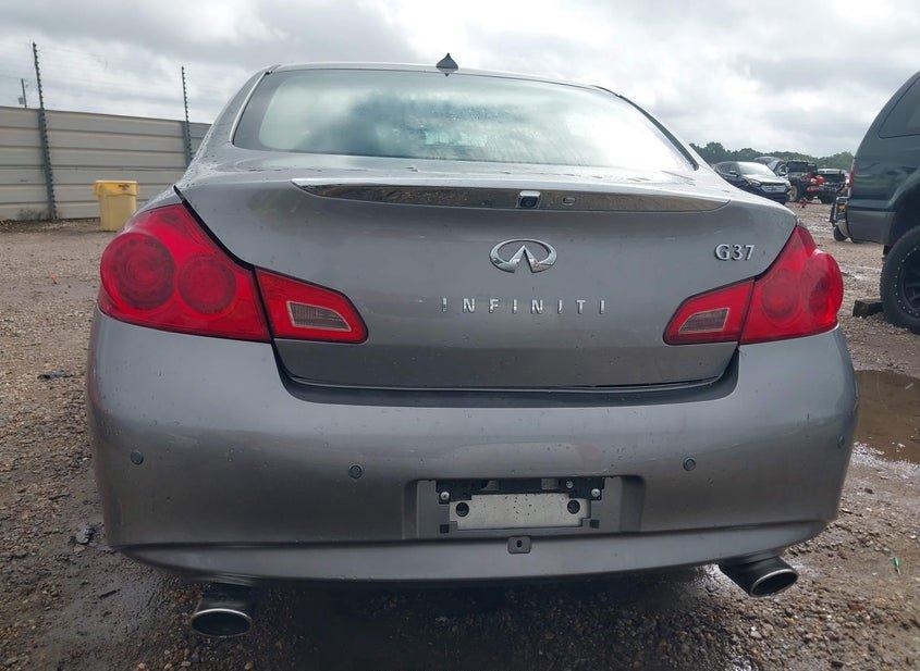 Infiniti G37