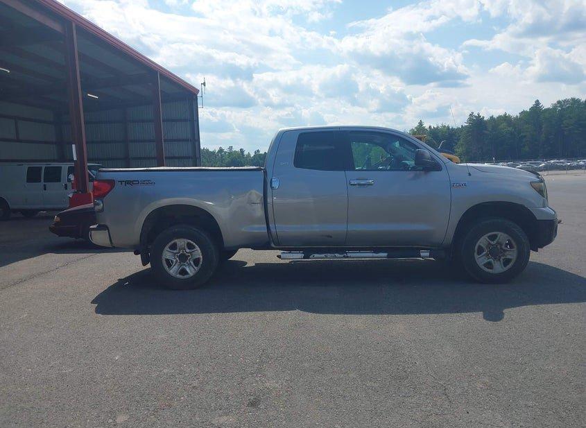 Toyota Tundra