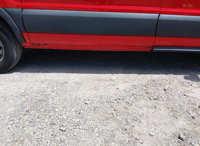 Ford Transit-150