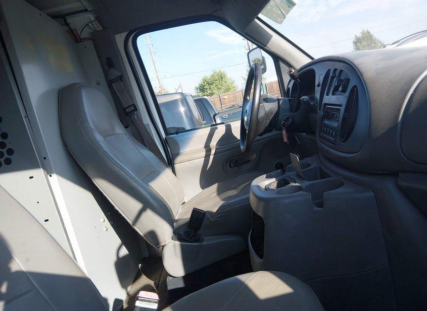 Ford E-250