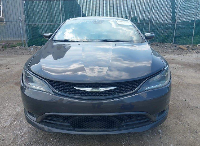 Chrysler 200