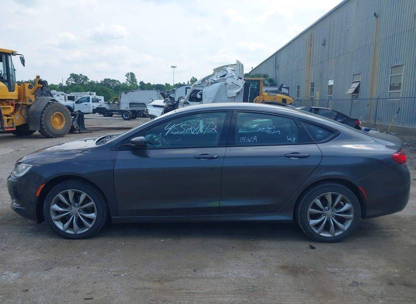 Chrysler 200