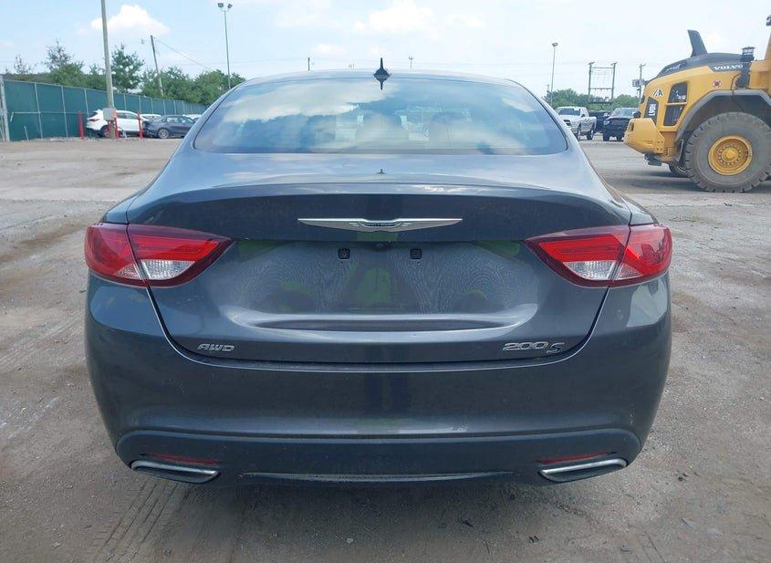 Chrysler 200