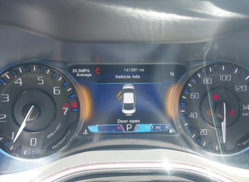 Chrysler 200