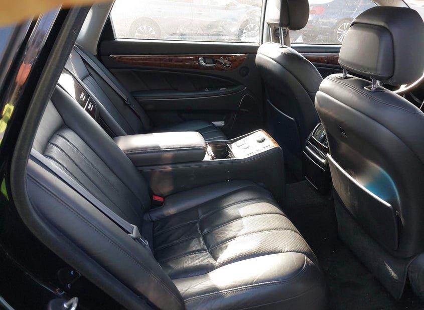 Hyundai Equus