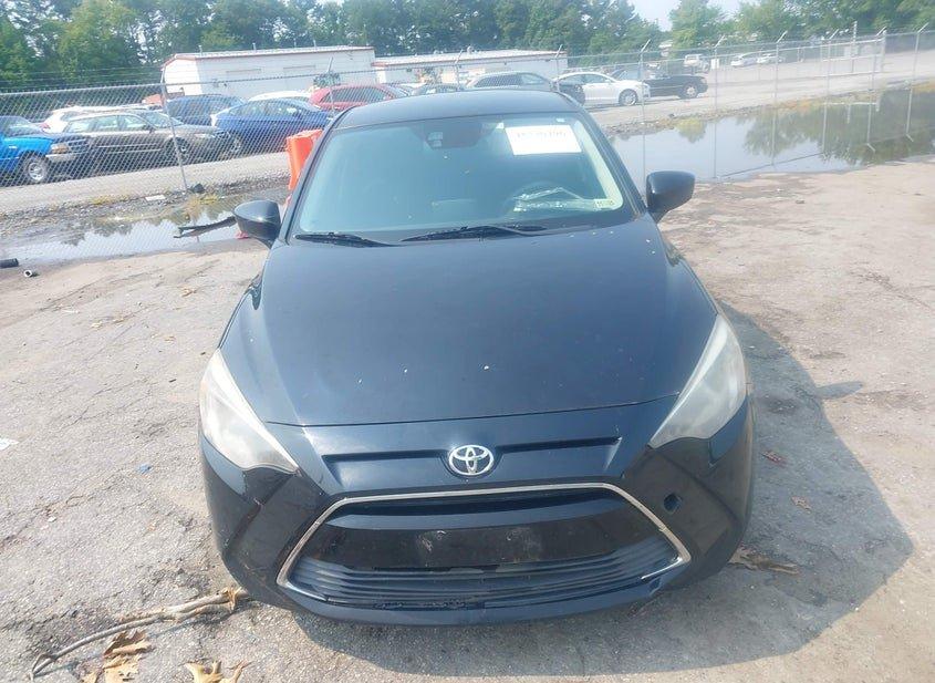 Toyota Yaris Ia