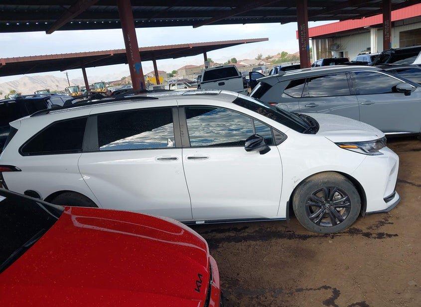 Toyota Sienna