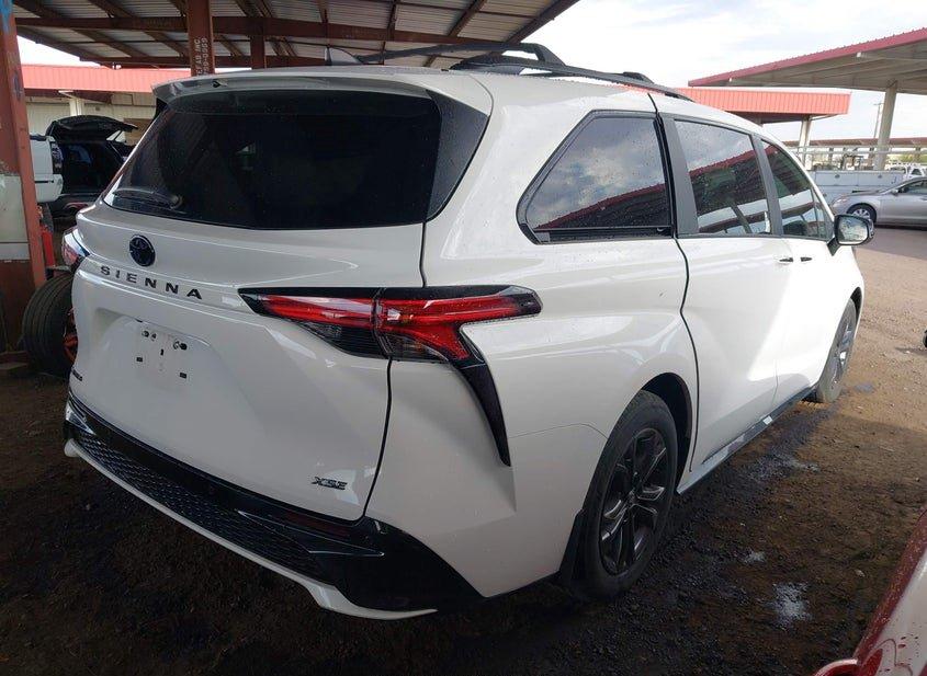 Toyota Sienna
