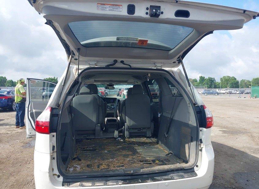 Toyota Sienna