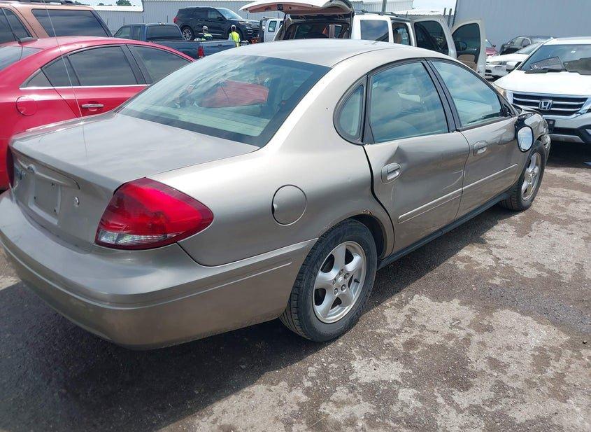 Ford Taurus