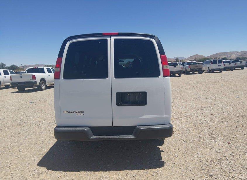 Chevrolet Express 2500